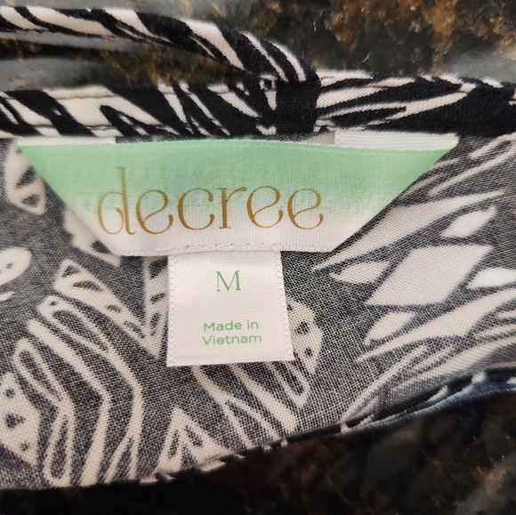 NWT Decree Romper - Picture 2 of 10